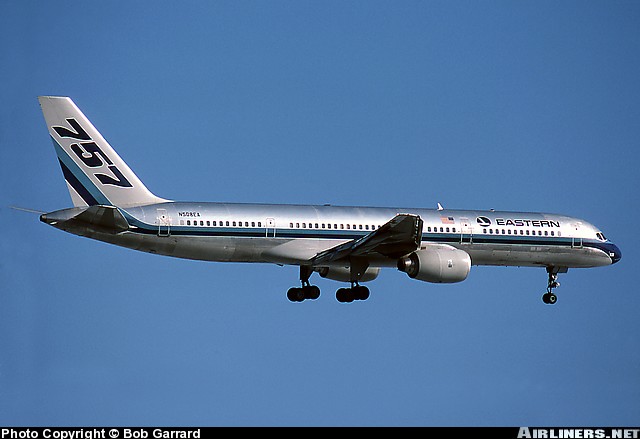 Boeing 757-225 | Eastern Airlines | N508EA | landing at Washington National airport